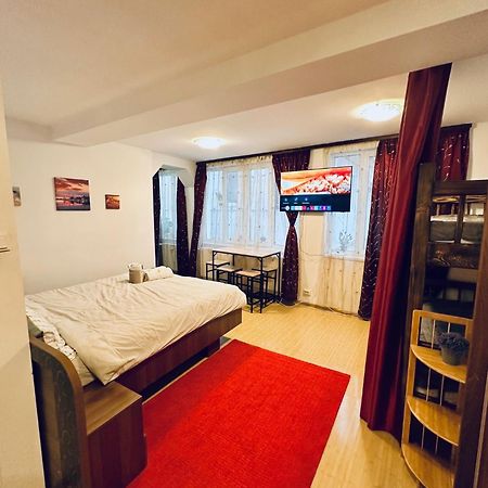 Brasov Place Villa ภายนอก รูปภาพ