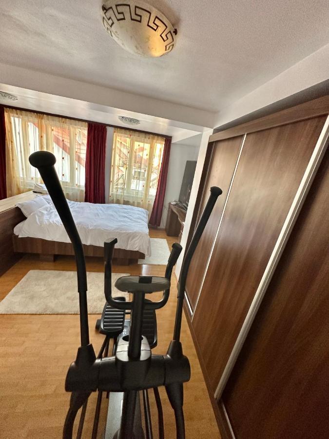 Brasov Place Villa ภายนอก รูปภาพ